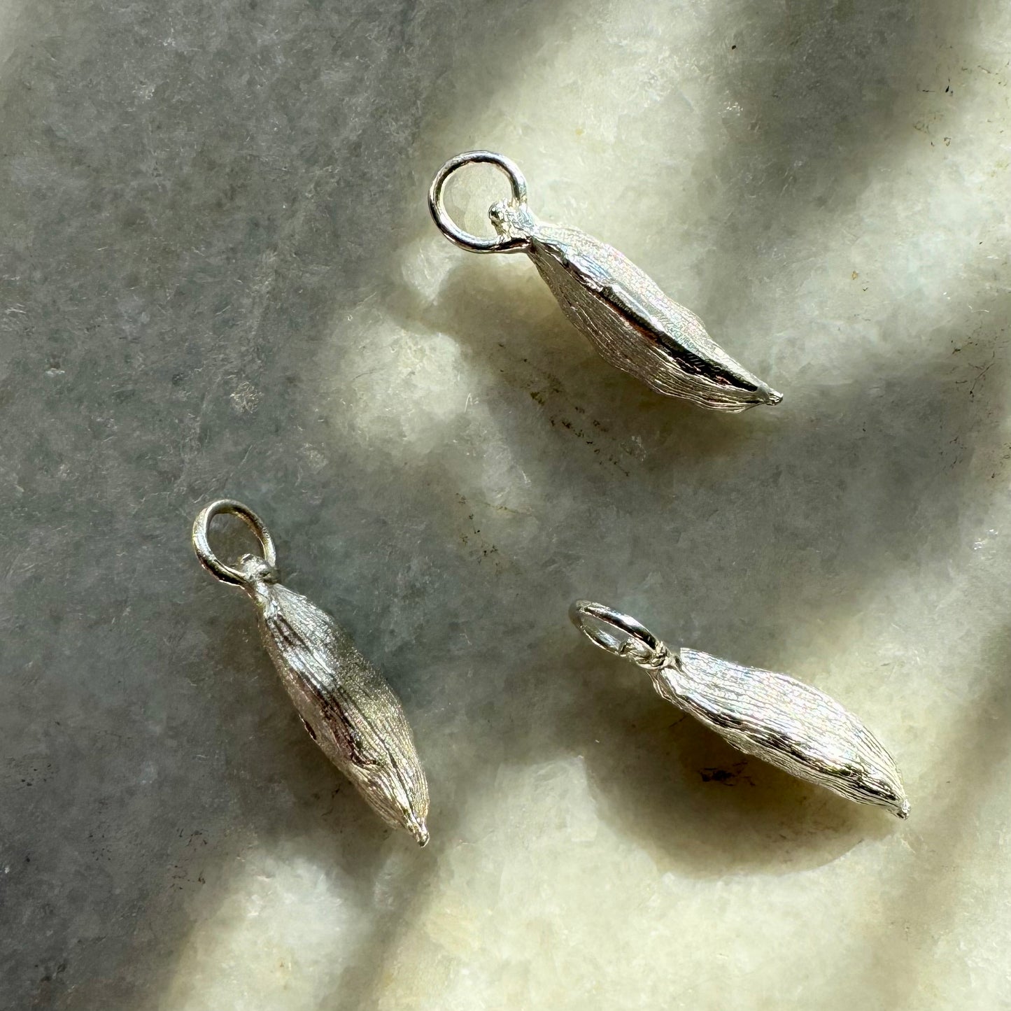 CARDAMOM SEED NECKLACE