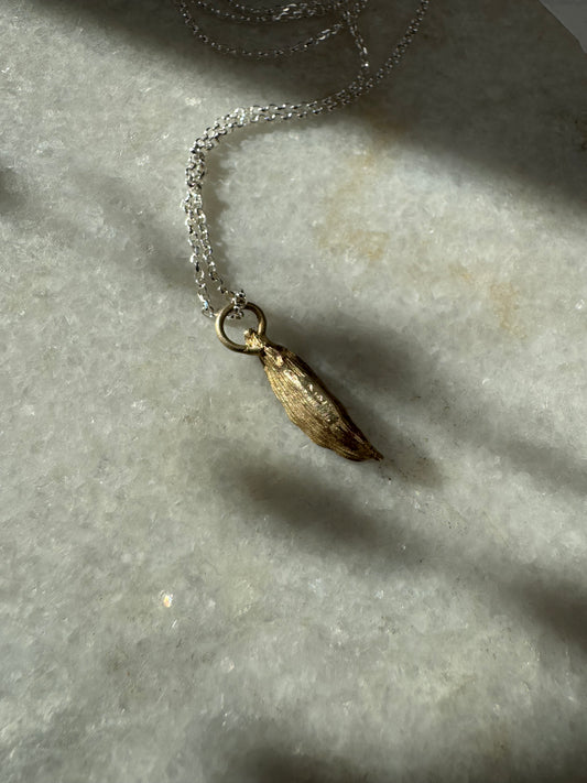 CARDAMOM SEED NECKLACE