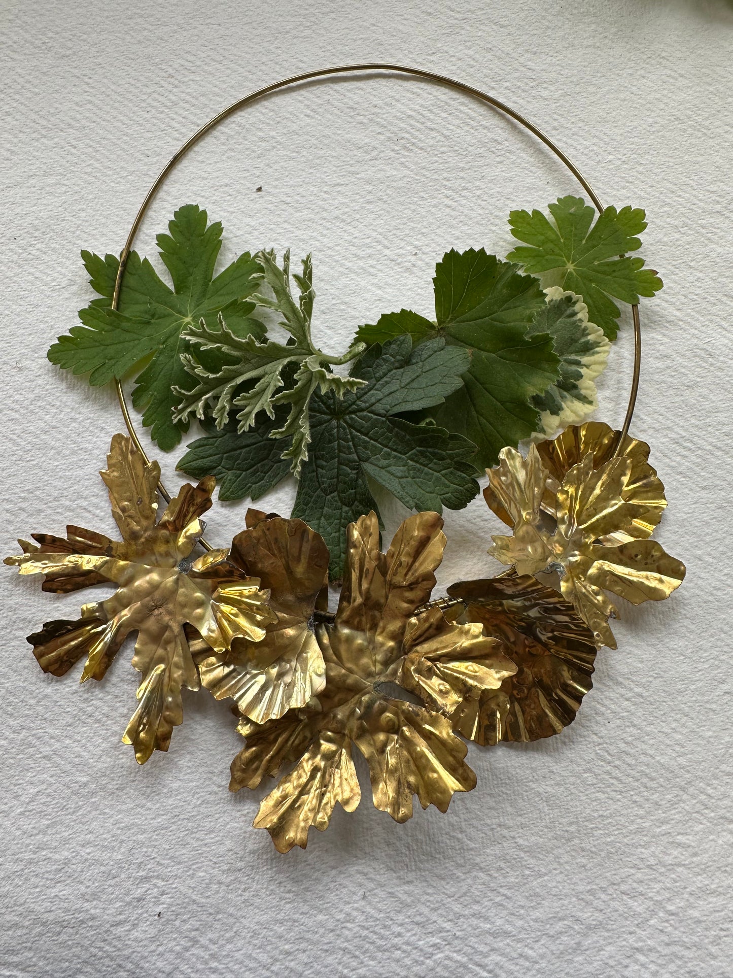 WORKSHOP - BRASS LEAF WREATH