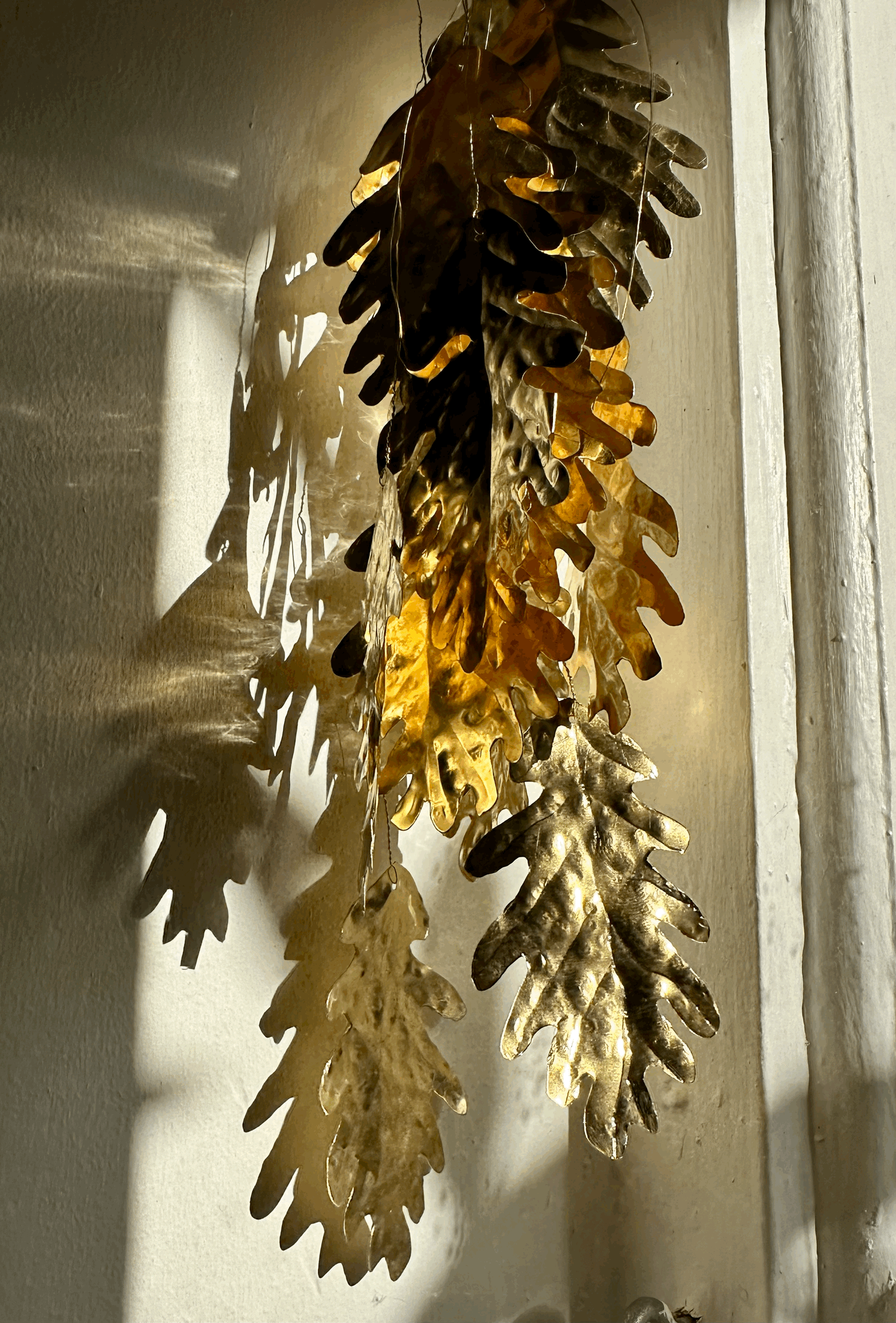 BRASS LEAVES