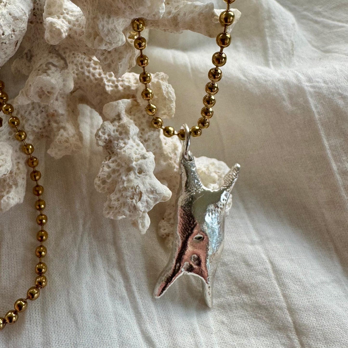 MERMAID'S PURSE PENDANT