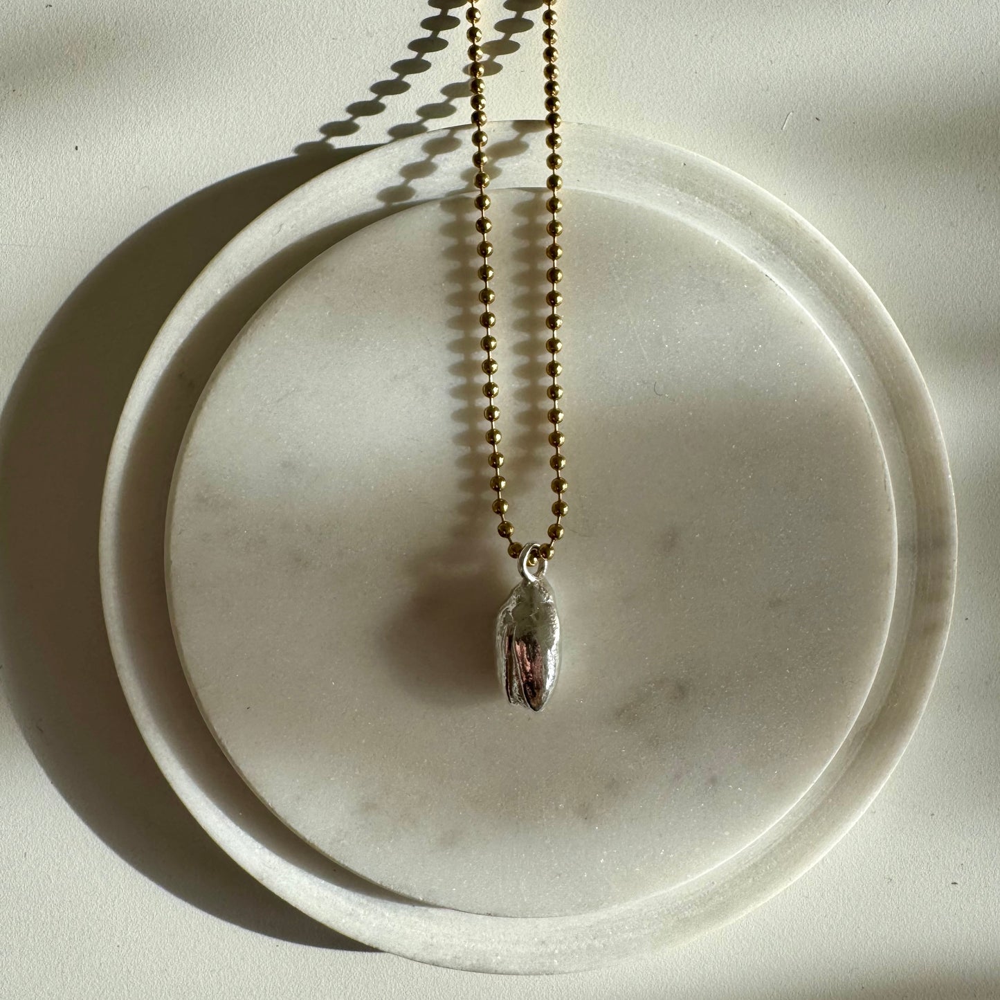 PISTACHIO PENDANT