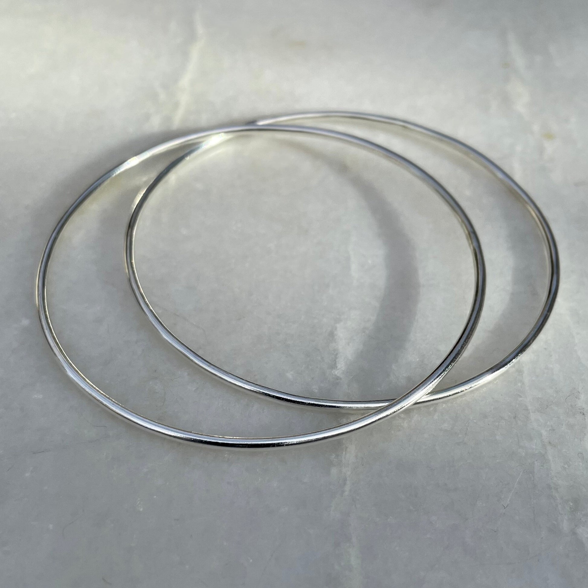 Plain Bangle: a handmade strong and sturdy but pretty bangle.